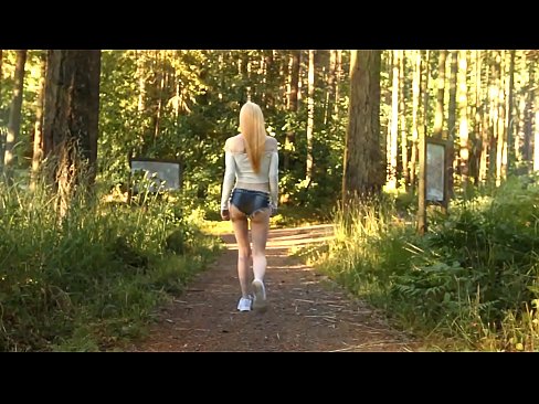 ❤️ Красива жінка рухається повільно, а не оголене відео ☑ Порно на uk.28films.ru ❌❤